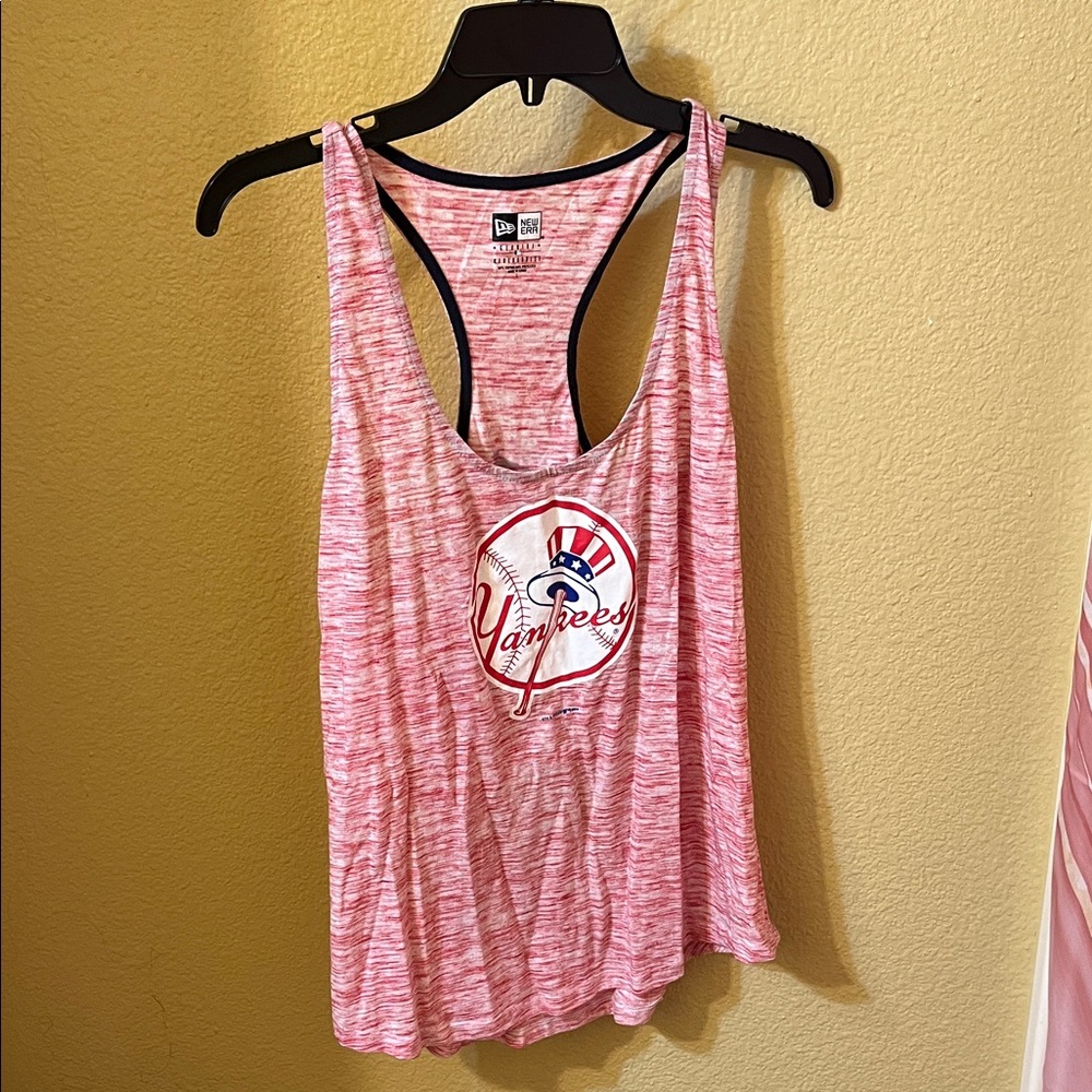 New Era Women's Marble Red/Pink Yankees Tank Top